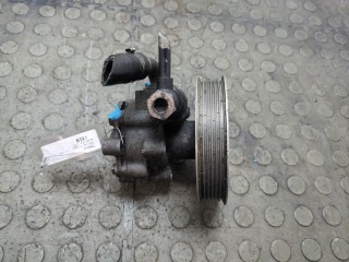 Насос гидроусилителя руля (ГУР) Audi A4 2000-2006, левый руль, 8E0145153H