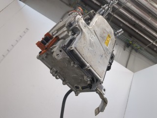 Инвертор, преобразователь напряжения, ориг. номер 292A01977R, Renault Arkana 2023-2026