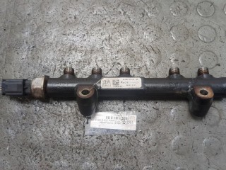 Рампа (рейка) топливная Citroen C4 Picasso 2006-2013, 1.6 л, дизель, 1570Q4