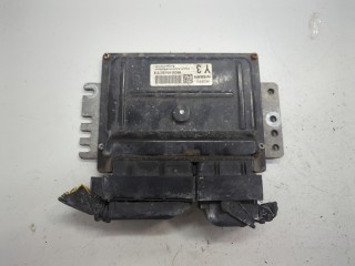 Блок управления двигателем Nissan Note E11 2005-2008
