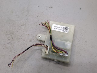 Блок комфорта Tesla Model Y 2020-2026, 153726400B