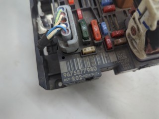 Блок управления BSM (Блок предохранителей), ориг. номер 9675877980, Citroen C5 2007-2017