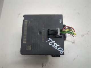 Блок комфорта Mercedes S-Класс 2005-2009, A2215406462