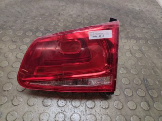 Фонарь крышки багажника левый Volkswagen Touareg 2010-2014