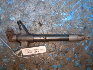 Форсунка топливная Toyota RAV 4 2010-2016, 2.0 л, дизель, 2367029115