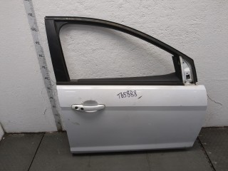 Стекло боковой двери правое переднее Ford Focus 2007-2011, левый руль