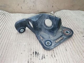 Кронштейн крепления троса КПП, ориг. номер 1K0711789J, Volkswagen Passat B6 2005-2010
