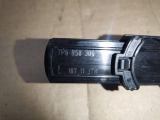 Амортизатор бардачка, ориг. номер 7P6858309, Volkswagen Touareg 2 2010-2014