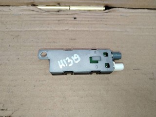 Усилитель антенны, ориг. номер 8T8035225C, Audi A5 8T [рестайлинг] 2011-2016