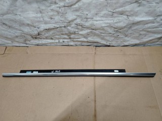 Уплотнитель двери задней правой Audi A6 C7/4G 2011-2014, седан, левый руль, 4G08537642ZZ