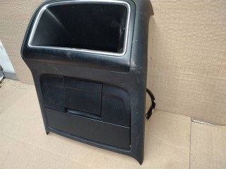 Накладка декоративная центральной консоли, ориг. номер 8K0864376, 8K0863300B, Audi A4 B8/8K 2007-2012
