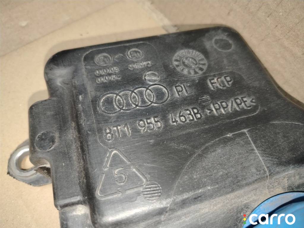 8T1955463B Горловина бачка омывателя Audi A4 B8/8K 2010г. - фото №2