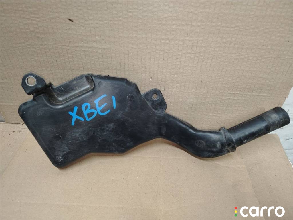 8T1955463B Горловина бачка омывателя Audi A4 B8/8K 2010г. - фото №3