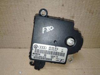 Блок управления аккумулятором (АКБ) Audi A6 C6/4F 2004-2008, 4F0915181A