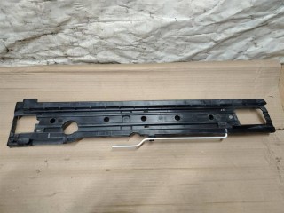 Кронштейн полки багажника, ориг. номер 7P0863600A, Porsche Cayenne 958 2010-2014