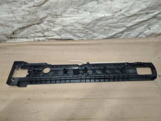 Кронштейн полки багажника, ориг. номер 7P0863600A, Porsche Cayenne 958 2010-2014