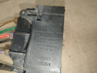 Блок клапанов пневмоподвески, ориг. номер 1515200152, Audi A8 D3/4E [2-й рестайлинг] 2007-2010