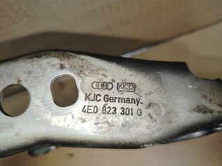 Петля капота левая, ориг. номер 4E0823301G, Audi A8 D3/4E [2-й рестайлинг] 2007-2010