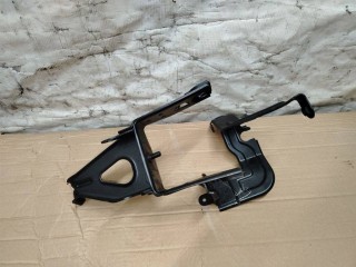 Крепление блока ABS Audi A8 D3/4E [2-й рестайлинг] 2007-2010, 4E0614119N
