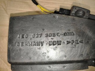Замок багажника, ориг. номер 4E0827383C, 4E0827383D, Audi A8 D3/4E [2-й рестайлинг] 2007-2010