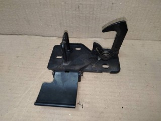 Крюк капота, ориг. номер 4L0823480, Audi Q7 4L 2005-2009