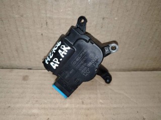 Моторчик заслонки печки, ориг. номер 7L0907511AP, 7L0907511AR, Audi Q7 4L 2005-2009