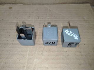 Реле (прочие) Audi Q7 4L 2005-2009, 8D0951253