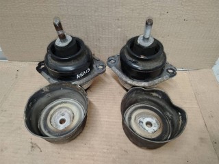 Подушка крепления двигателя, ориг. номер 7L8199131A, Audi Q7 4L 2005-2009