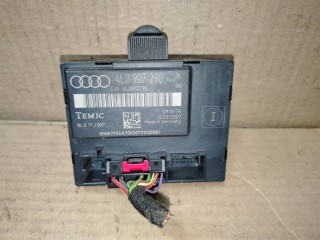 Блок комфорта Audi Q7 4L 2005-2009, 4L0907290