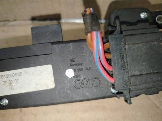 Кнопка регулировки сидения, ориг. номер 4L0959748, Audi Q7 4L 2005-2009