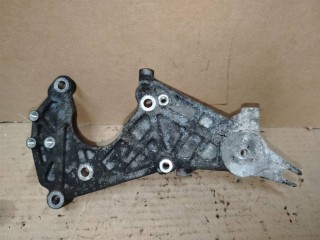 Крепление ТНВД, ориг. номер 059130147J, Audi A8 D3/4E [2-й рестайлинг] 2007-2010