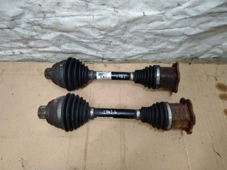 Полуось передняя левая (приводной вал, ШРУС) Audi A4 B8/8K 2007-2012, 8K0407271S