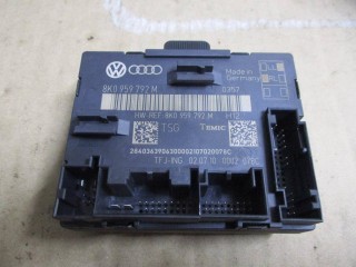 Блок управления двери передней правой, ориг. номер 8K0959792M, Audi Q5 8R 2008-2012