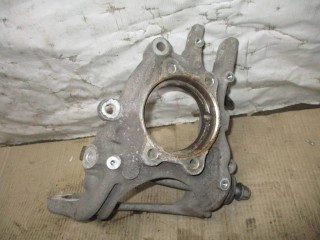 Кулак задний левый Audi A6 C7/4G 2011-2014, 8R0505435C