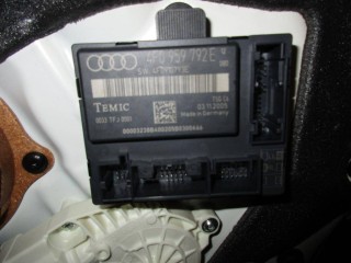 Блок управления двери передней правой Audi A6 C6/4F 2004-2008, 4F0959792E