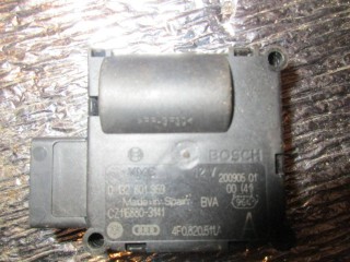 Моторчик заслонки печки Audi A6 C6/4F 2004-2008, 3.2 л, АКПП, 4F0820511A