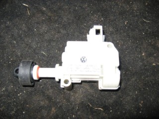 Замок бардачка, ориг. номер 3B0959782A, Audi A6 C6/4F 2004-2008