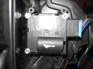 Моторчик заслонки печки Audi A6 C6/4F 2004-2008, 2.8 л, АКПП, 4F0820511A