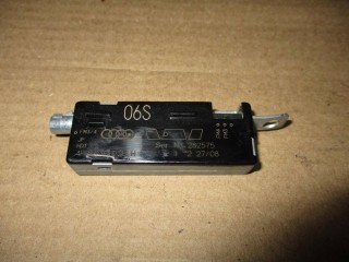 Усилитель антенны Audi A6 C6/4F 2004-2008, 4F9035225H