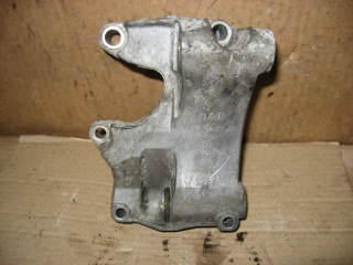 Кронштейн генератора, ориг. номер 079903805AD, Audi A6 C6/4F 2004-2008
