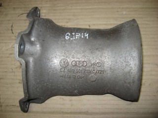 Пыльник Audi A6 C6/4F 2004-2008, 4E0501713C