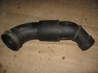Патрубок воздушного фильтра Audi Q7 4L 2005-2009, 3.0 л, дизель, 7L6129627F