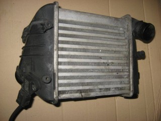 Интеркулер, ориг. номер 8E0145805AD, Audi A4 B7 2004-2009