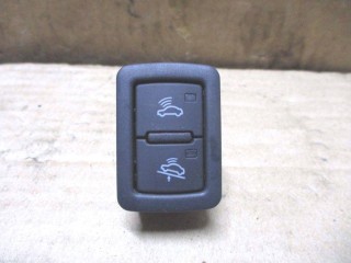Кнопка сигнализации, ориг. номер 4F0962109, Audi A4 B8/8K 2007-2012