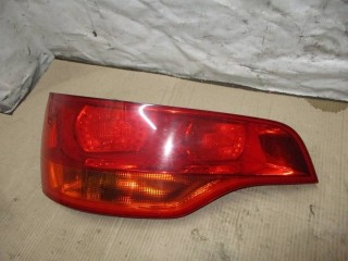 Фонарь задний левый Audi Q7 4L 2005-2009, 4L0945093
