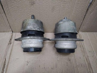 Подушка крепления двигателя, ориг. номер 7L8199131A, Audi Q7 4L 2005-2009