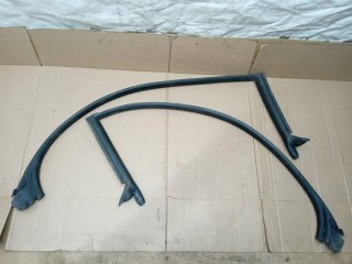 Уплотнитель Audi A5 8T 2007-2011, купе, левый руль, 8T0845354