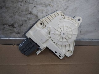 Моторчик стеклоподъемника задний левый, ориг. номер 8K0959811A, Audi A4 B8/8K 2007-2012