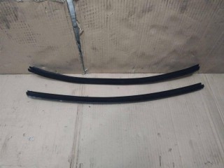Уплотнитель Audi A4 B8/8K 2007-2012, седан, левый руль, 8K0839480C