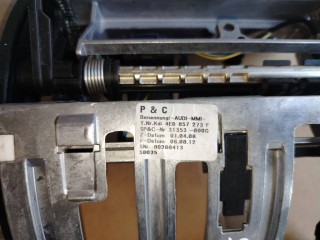 Монитор, ориг. номер 4E0857273F, Audi A8 D3/4E [2-й рестайлинг] 2007-2010